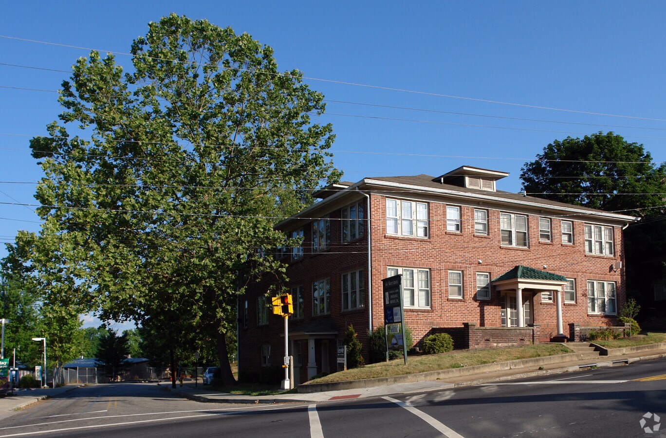 44 Merrimon Ave, Asheville, NC 28801