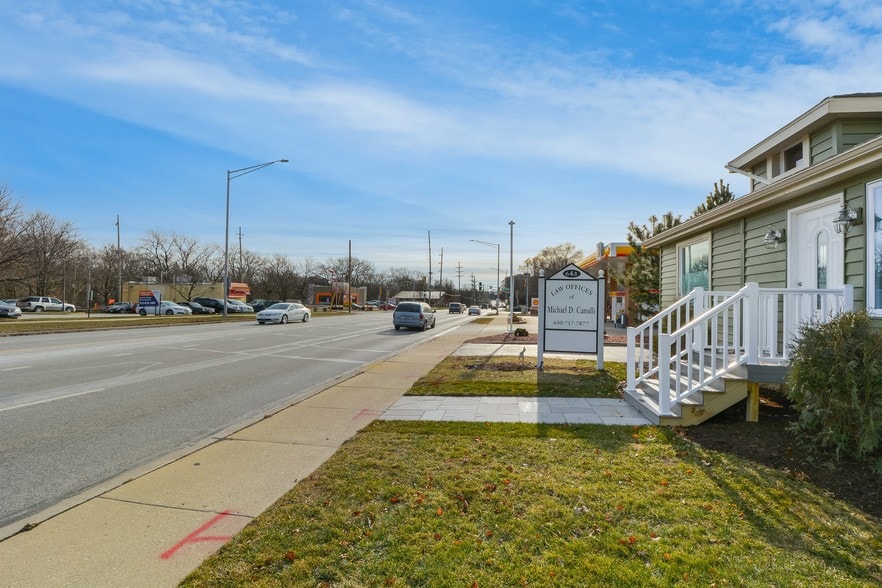 643 S Washington St, Naperville, IL for lease - Other - Image 3 of 4