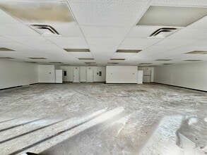 2806 Randleman Rd, Greensboro, NC for lease Interior Photo- Image 2 of 6