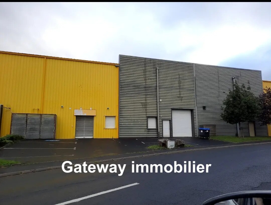 Industrial in COURNON-D'AUVERGNE for lease Building Photo- Image 1 of 9