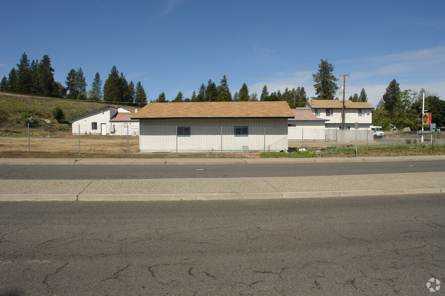 2905 W Sunset Blvd, Spokane, WA for sale - Building Photo - Image 2 of 4