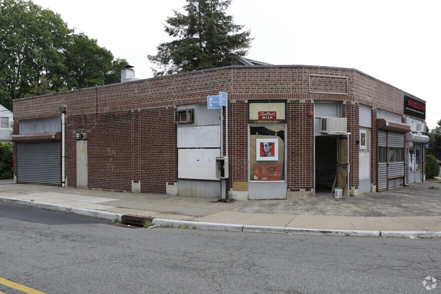 292 Elmwood Ave, Maplewood, NJ 07040