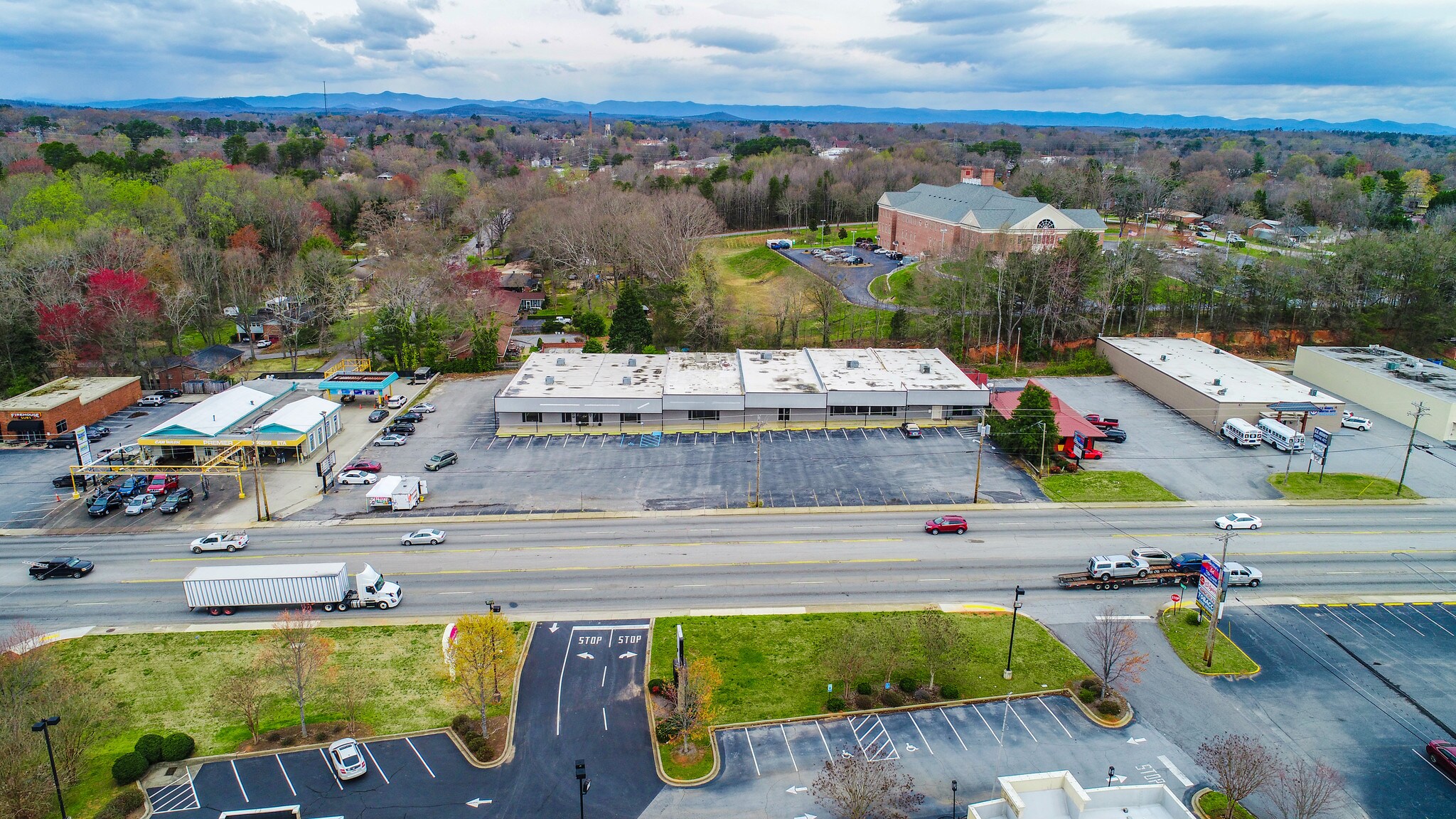 6210 Calhoun Memorial Hwy, Easley, SC for sale Building Photo- Image 1 of 1