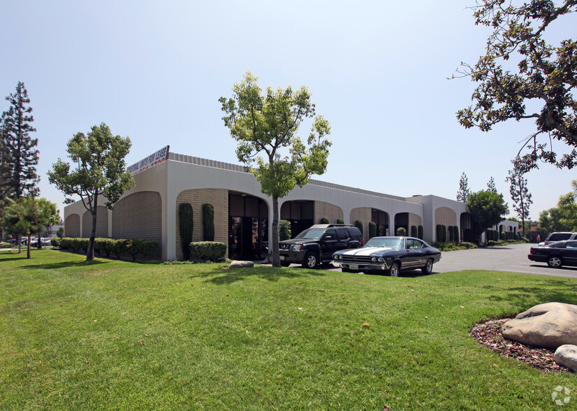 1504-1544 Highland Ave, Duarte, CA for lease - Building Photo - Image 1 of 4