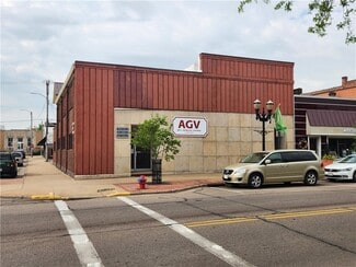 More details for 104 Main St, Black River Falls, WI - Flex for Sale