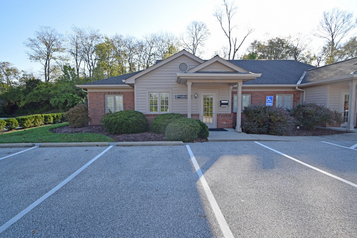 7531-7533 State Rd, Cincinnati, OH for sale Building Photo- Image 1 of 1