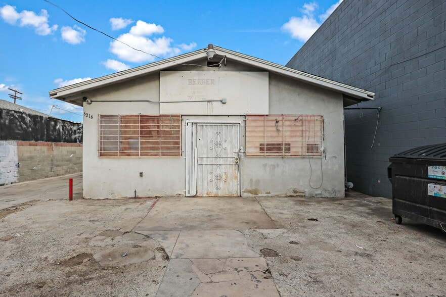 6216 Crenshaw Blvd, Los Angeles, CA for sale - Primary Photo - Image 1 of 24