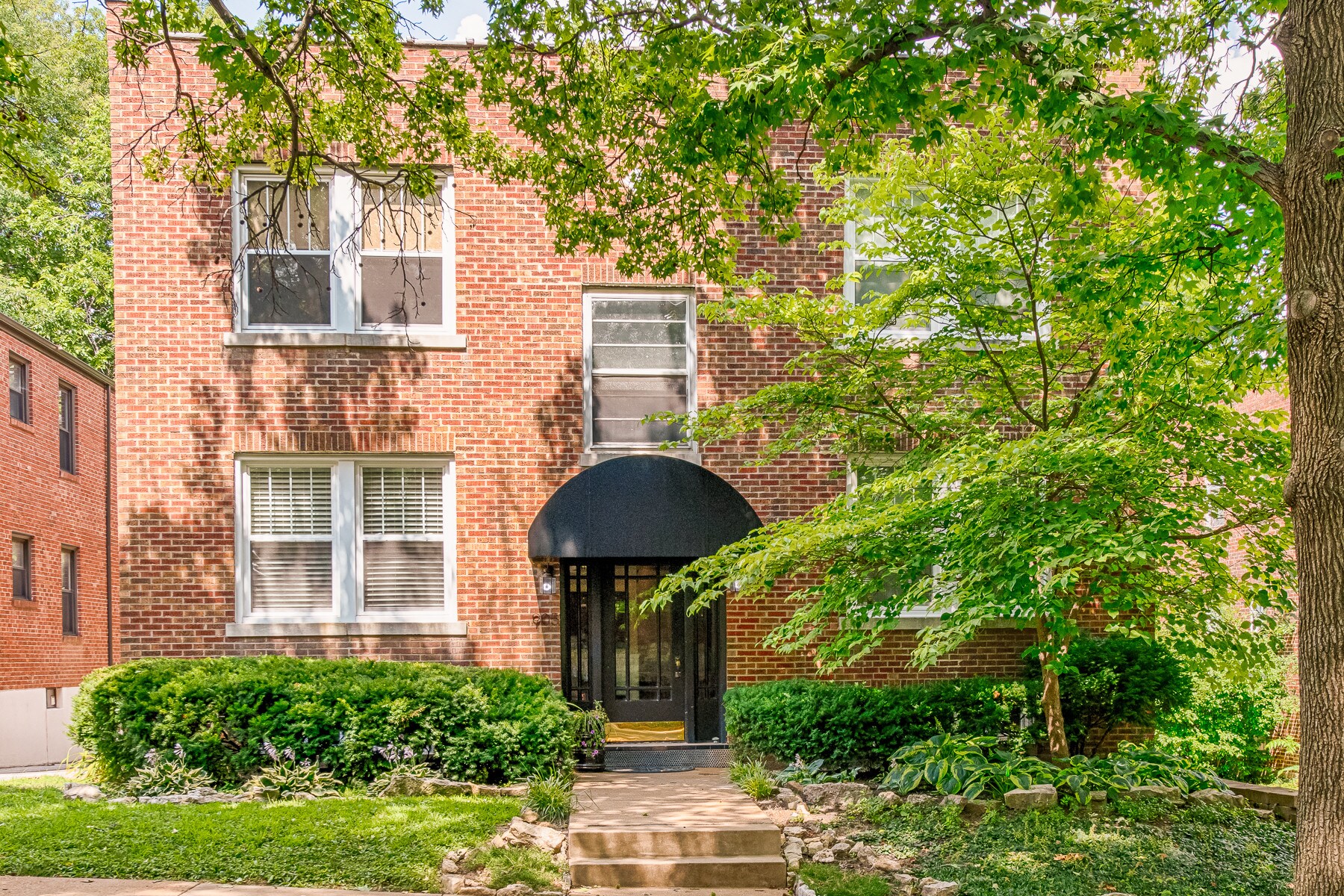 905 Concordia Ln, Clayton, MO for sale Primary Photo- Image 1 of 1