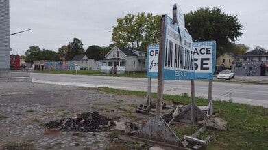 540 N Broadway, Green Bay, WI for lease - Commercial Listing Video