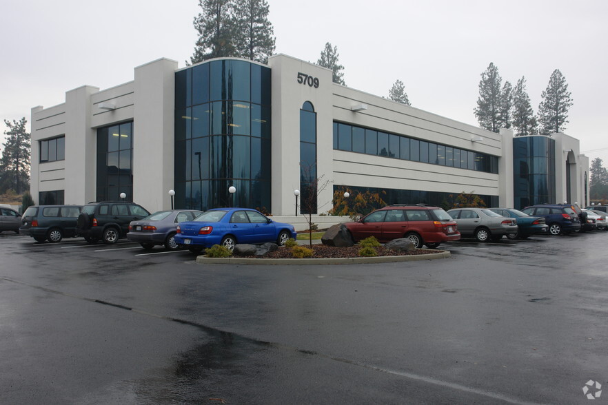 5709 W Sunset Hwy, Spokane, WA for lease - Building Photo - Image 3 of 10