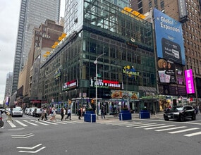 207 W 40th St, New York, NY for lease Interior Photo- Image 2 of 2