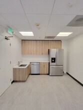 240 Stockton St, San Francisco, CA for lease Interior Photo- Image 2 of 4