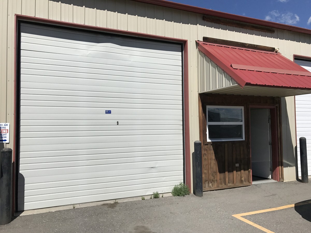 1270 Lockwood Rd, Billings, MT 59101