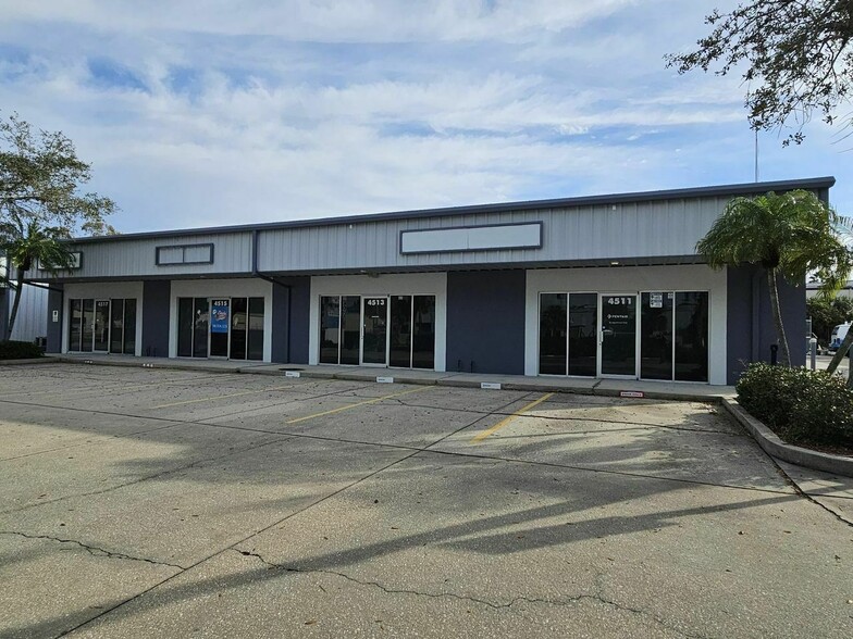 4513 Northgate Ct, Sarasota, FL for lease - Building Photo - Image 2 of 12