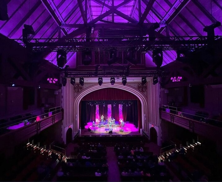 400 NE Perry Ave, Peoria, IL for sale - Building Photo - Image 3 of 14