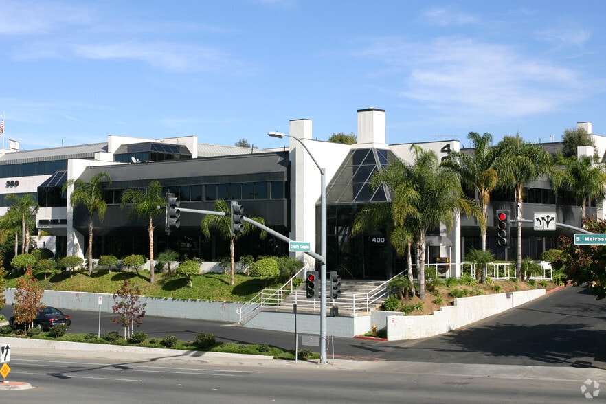 400 S Melrose Dr, Vista, CA for lease - Building Photo - Image 2 of 7
