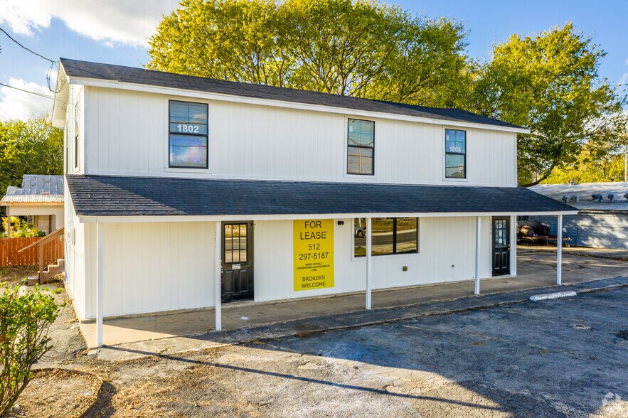 1804 N Austin St, Seguin, TX for sale - Primary Photo - Image 1 of 1