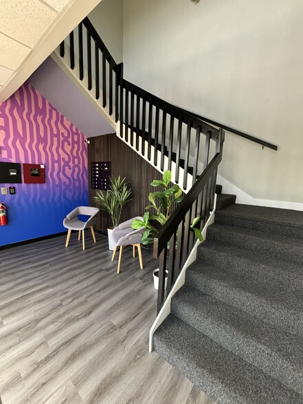 120 Amaral St, East Providence, RI for lease - Lobby - Image 2 of 11