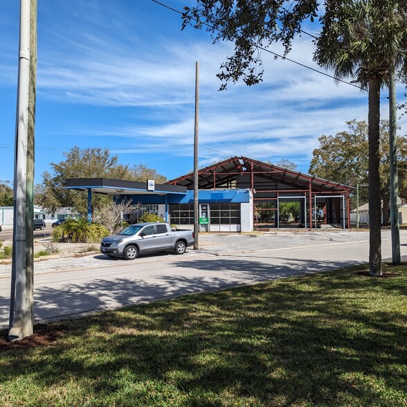 715 Main St, Dunedin, FL for lease - Building Photo - Image 2 of 12