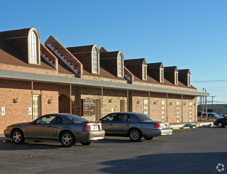 2300 W Michigan Ave, Midland, TX for sale - Building Photo - Image 1 of 1