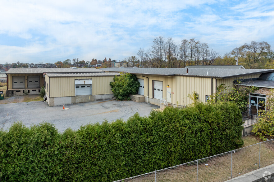 500 N 8th St, Reading, PA for lease - Building Photo - Image 2 of 24