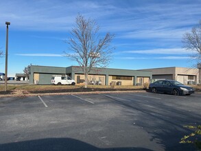 120 E West Pky, Anderson, SC for lease Building Photo- Image 2 of 12