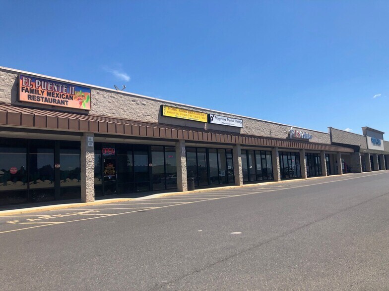 22210 Northwestern Pike, Romney, WV for lease - Building Photo - Image 3 of 3