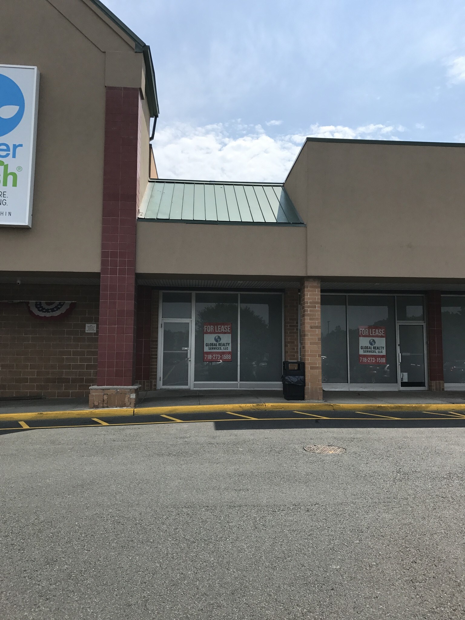 6400 Amboy Rd, Staten Island, NY 10309 Amboy Plaza