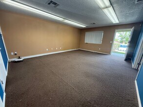 520-536 Barstow Rd, Barstow, CA for lease Interior Photo- Image 2 of 4