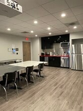 909 E Republic Rd, Springfield, MO for lease Interior Photo- Image 1 of 13