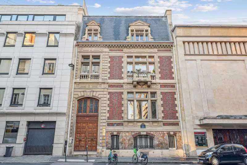 Office in Paris for lease Building Photo- Image 1 of 15