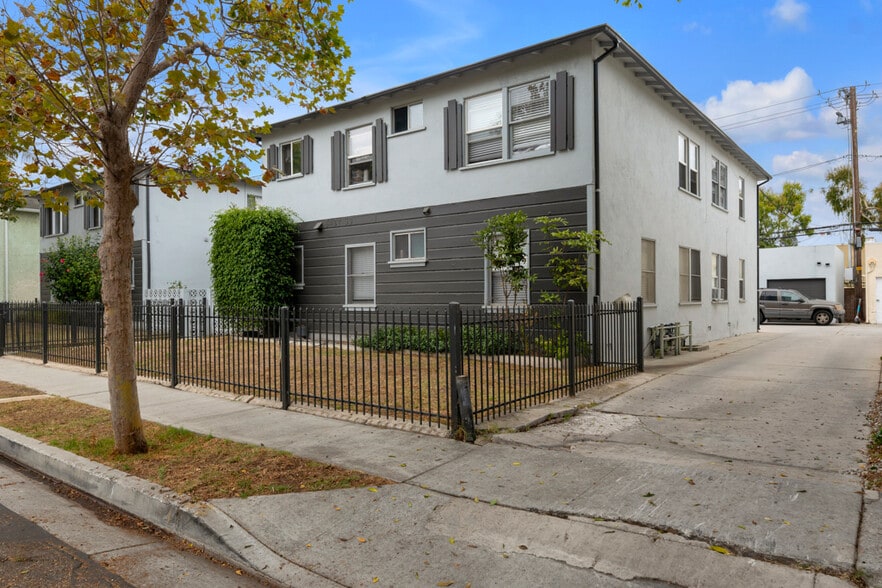 5427-5433 Kinston Ave, Culver City, CA for sale - Building Photo - Image 1 of 10