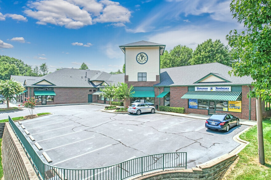 1730 Matthews Township Pky, Matthews, NC for sale - Building Photo - Image 1 of 1