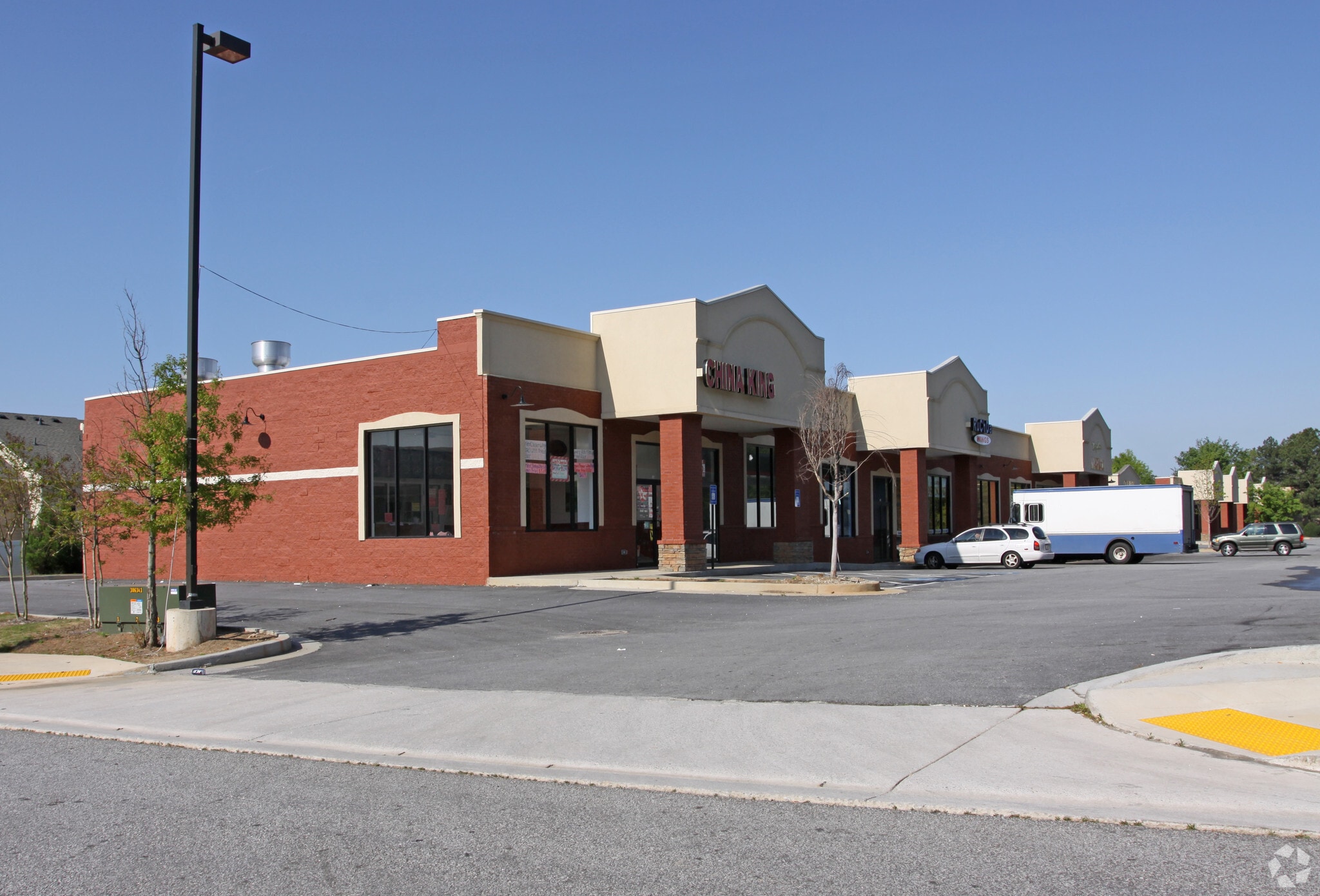 4943 Snapfinger Woods Dr, Decatur, GA for lease Building Photo- Image 1 of 3