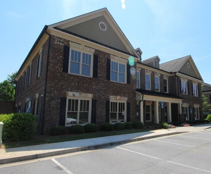 4900 Ivey Rd NW, Acworth, GA 30101