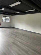 16840 Pheasant Dr, Brookfield, WI for lease Building Photo- Image 1 of 20