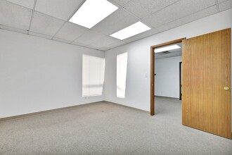 3721 W Michigan Ave, Lansing, MI for lease Interior Photo- Image 2 of 5