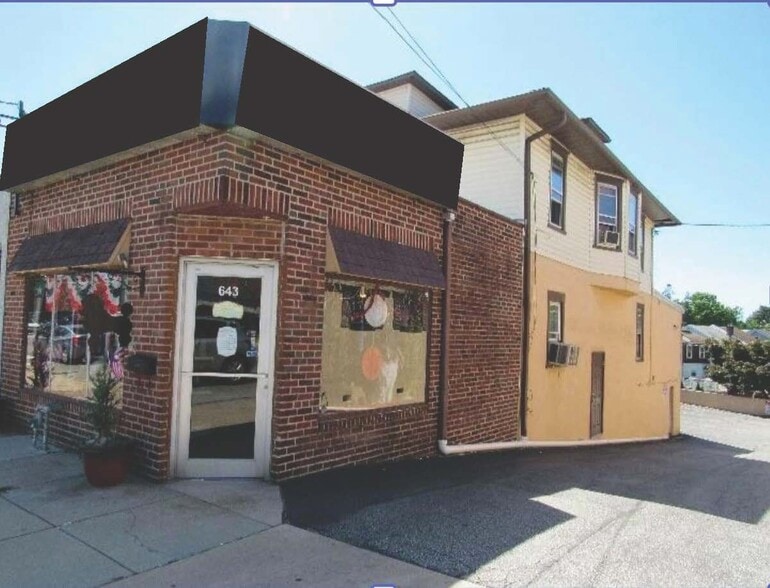 643 Chester Pike, Prospect Park, PA for sale - Building Photo - Image 2 of 4