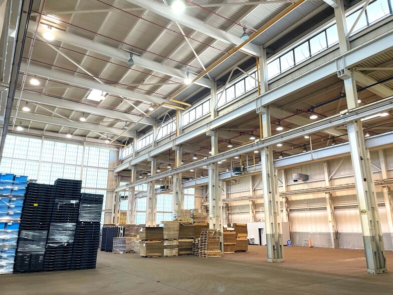 615 N Oak Ave, Sidney, OH for lease - Interior Photo - Image 3 of 7