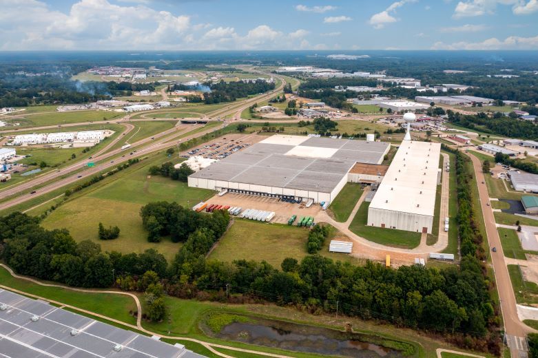 501 Denim Way, Canton, MS for lease - Building Photo - Image 3 of 14