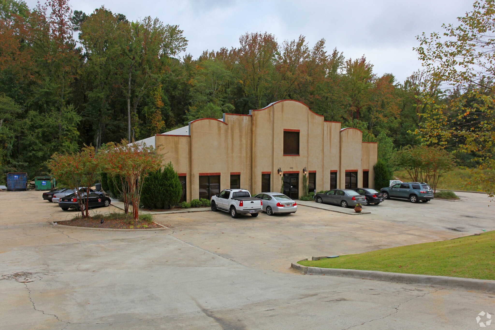 5865 Old Leeds Rd, Birmingham, AL for sale Primary Photo- Image 1 of 1
