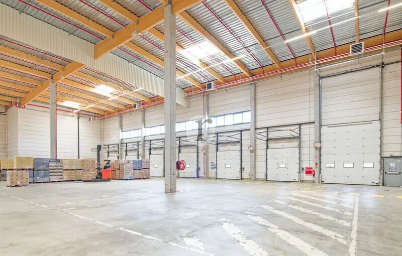 Office in Libercourt for lease Interior Photo- Image 1 of 6