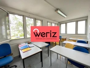 Office in Marseille for lease Interior Photo- Image 1 of 5