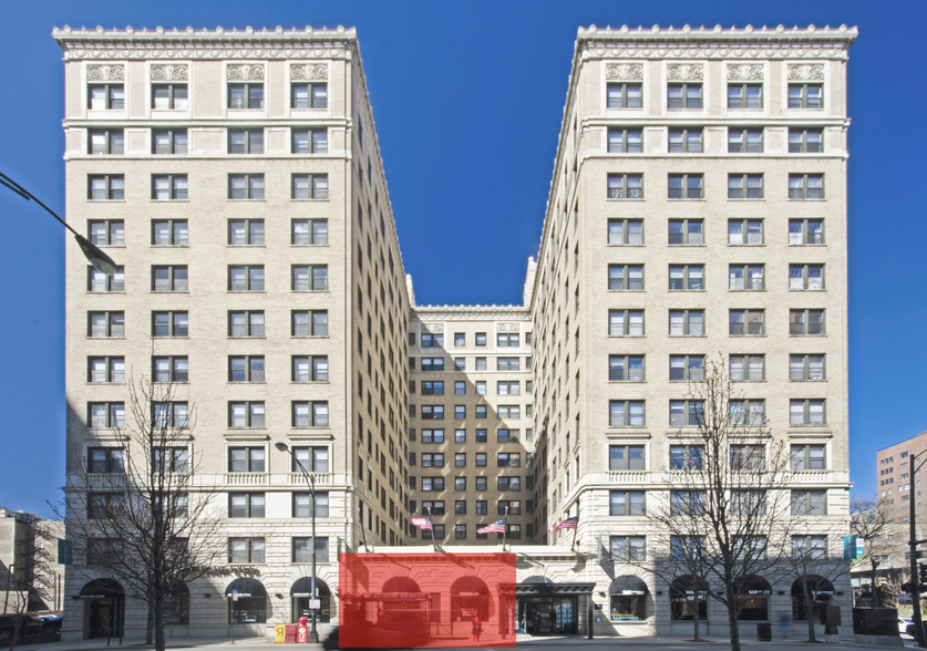 2850 N Sheridan Rd, Chicago, IL for lease - Building Photo - Image 1 of 6