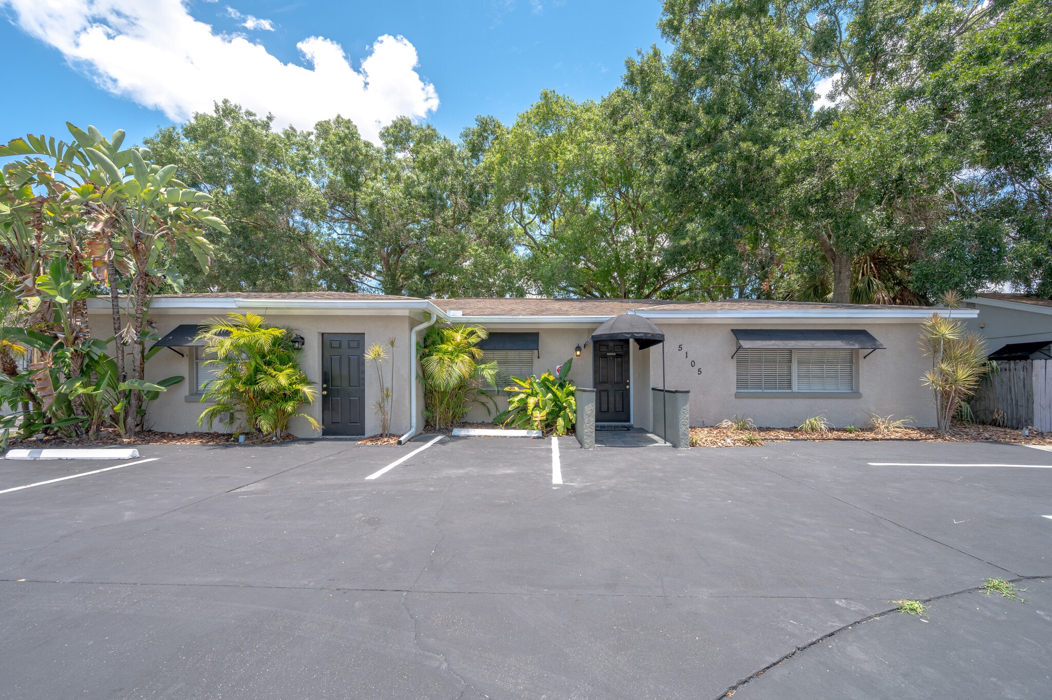 5105 Memorial Hwy, Tampa, FL for sale Building Photo- Image 1 of 35