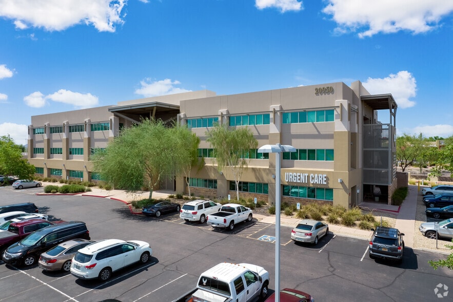 20950 N Tatum Blvd, Phoenix, AZ for sale - Primary Photo - Image 1 of 1