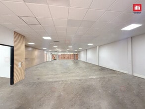 4450-4460 Firestone Blvd, South Gate, CA for lease Interior Photo- Image 2 of 2