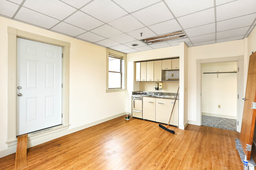 253-255 Main St, Webster, MA for sale - Building Photo - Image 3 of 20