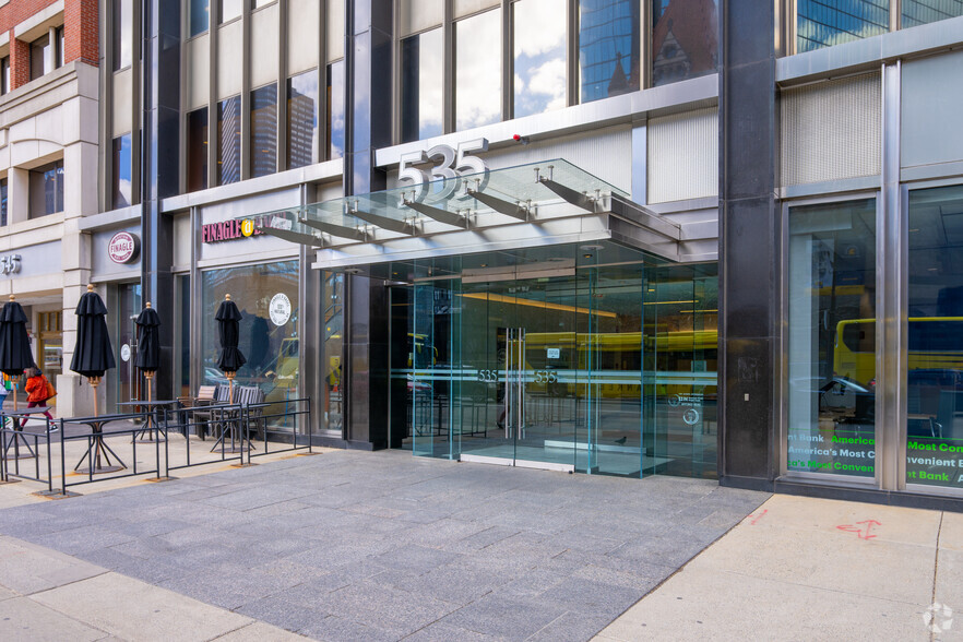 535 Boylston St, Boston, MA for lease - Building Photo - Image 2 of 4