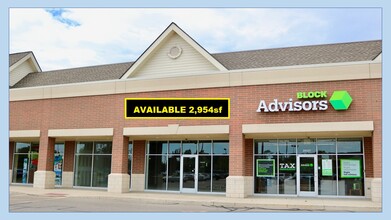 5709-5773 E 12 Mile Rd, Warren, MI for lease Building Photo- Image 2 of 2